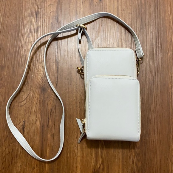 Grey Handbag - Picture 2 of 2